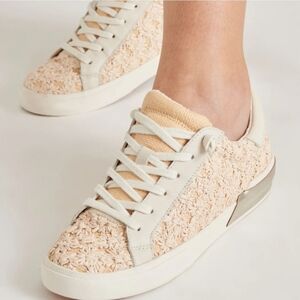 💛🔹️Dolce Vita 🔹️creme Floral Raffia  Leather Zina Court Sneakers